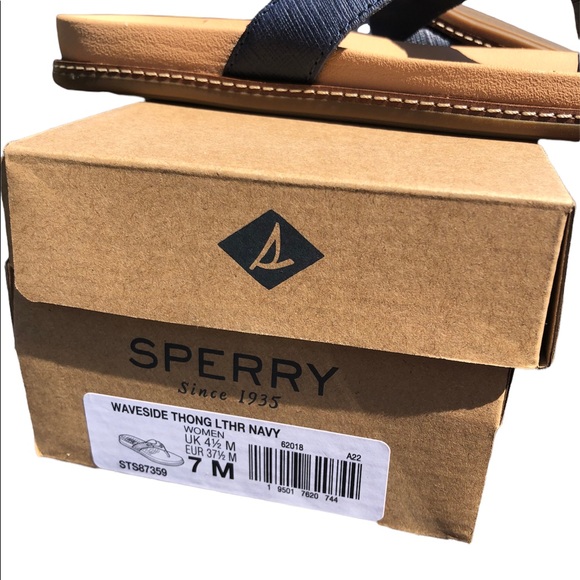 NIB Navy Sperry Waveside Leather Thong - Picture 2 of 7